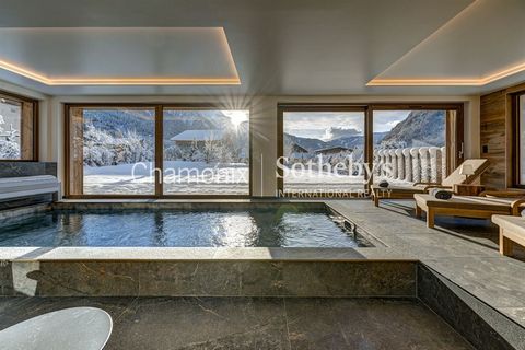 Chamonix Sotheby’s International Realty presents Chalet Edenn, a prestigious property featuring 5 bedrooms, 4 bathrooms, an indoor pool, and over 376 m² of living space. This property enjoys panoramic views of the mountain range and benefits from opt...