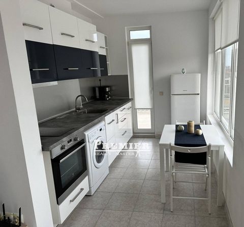 We offer for sale a 2-bedroom apartment in Pomorie, opposite the South Beach, 100m! Apartment Bright, Pleasant, spacious 95m2, fully furnished by IKEA. Southern exposure, wonderful sea air, maintenance fee per year is 250 euros. On the territory ther...