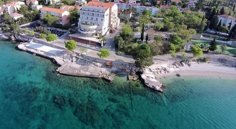 Der Preis ging von 10 Mio. Euro auf 8 Mio. Euro zurück! Prächtiges Hotel der ERSTEN MEERLINIE am Strand zu verkaufen! Die offizielle Kategorie ist 4 Sterne. Erbaut im Jahr 2003, vollständig modernisiert und modernisiert im Jahr 2014. Die Gesamtnutzfl...