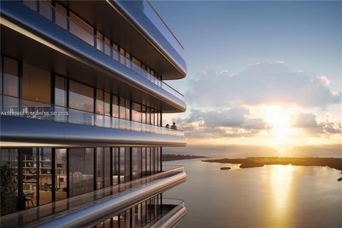 Diseño atemporal, inspirado en Miami. Desarrollado por JDS Development Group con arquitectura de SHoP Architects, el primer proyecto residencial de Mercedes-Benz en América del Norte teje soluciones de movilidad con estándares incomparables de vida i...