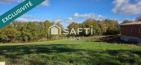 Terrain constructible de 1285 m²