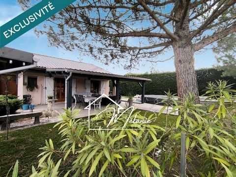 Maison trois chambres jardin piscine