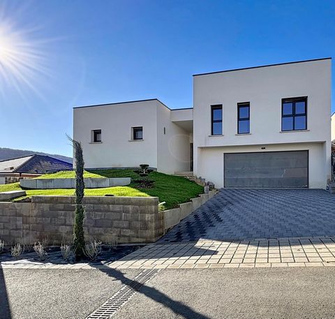 Magnifique maison neuve avec jardin et garage
