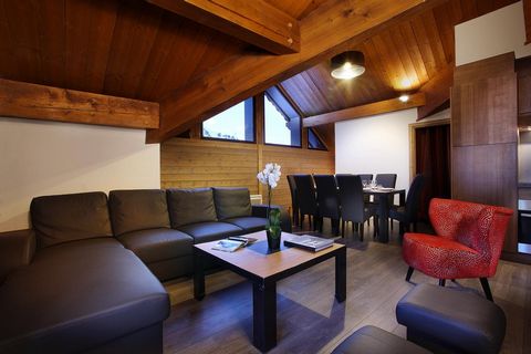 The residence Le Chalet des Neiges Arolles**** is situated at 250m from the ski slopes of the ski resort Arcs 2000, a free skilift is in front of the residence. It is divided in several chalets, all of Savoyard style, with a wonderful view on the ski...