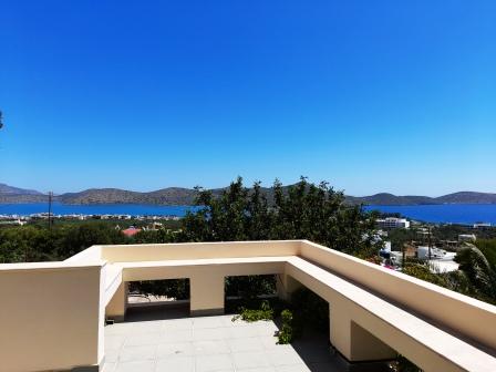 Elounda – Agios Nikolaos Three bedroom villa situated close to the village of Elounda. The property is 115m2 on two floors spacious, amphitheater-resembling, on a plot of 2400m2. The estate is fenced in all its length and is accessible from a private...