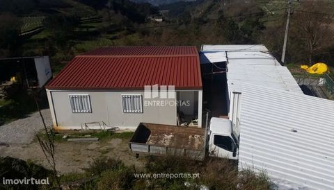 Plot of land for sale, for construction with an area of 398 m2. Great sun exposure, good access. Situated in the centre of Ancede. Ancede, Baião. Ref.: MC08092 FEATURES: Land Area: 398 m2 Area: 398 m2 Used Area: 398 m2 Energy Efficiency: Exempt ENTRE...