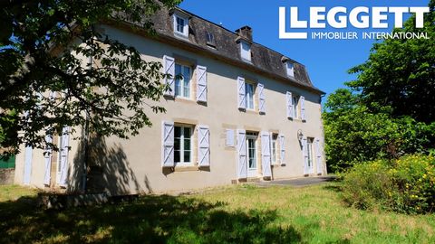 A13572 - Située à deux pas du centre de Beaulieu-sur-Dordogne, une ville médiévale dynamique sur les rives de la Dordogne, cette maison de maître classique a un potentiel commercial pour des chambres d'hôtes mais ferait également une merveilleuse mai...