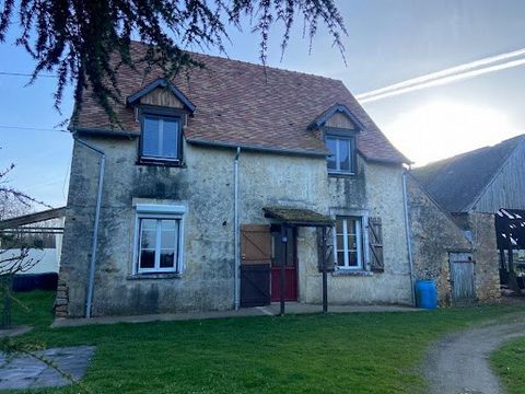 FONTENAY SUR VEGRE; Only 10 minutes from the motorway- 15 minutes from Sablé sur Sarthe train station - 40 minutes from Le Mans; Residential house of 94m2 offering on the ground floor entrance, kitchen, living room with wood stove, separate toilet. U...
