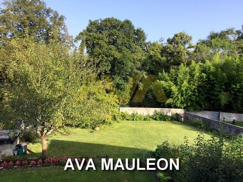 Exclusivity AVA real estate - Sale in occupied life annuity. Lady, 94 years old Near Mauléon, pretty house in good condition with a surface area of about 130 m2 on a plot of 592 m2. The life annuity is structured as follows: a lump sum of €80,000 and...