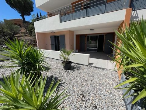 New T3 for sale in collioure, sea view..... Features: - Terrace
