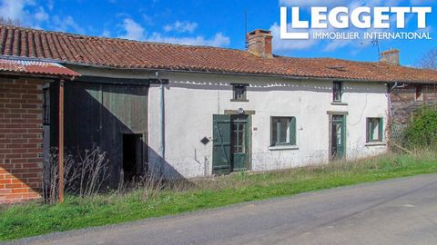 83716KHR86 - A super project that you can put your own stamp on, this stone cottage nestled in the countryside offers wonderful views and peace and quiet without total isolation thanks to the few neighbours in the hamlet. A fabulous house in which to...