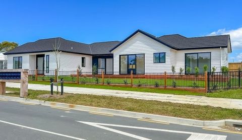 Brand new Dream home in the beautiful outskirts of Wainui in Auckland, with a spacious and airy layout. This property offers the perfect balance between tranquillity and convenience. With easy access to major motorways, you can easily commute to work...