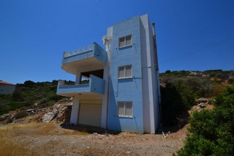 Located in Agios Nikolaos. This large property is located only 1km from the town of Agios Nikolaos and less than 500m to the wonderful sandy beach of Almyros. The building is a total of 350m2 on 4 floors, positioned on a plot of 4.320m2. The main 4 b...