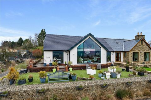 A stunning and fully modernised 3/4 bedroom semi-detached bungalow on the outskirts of Chipping village in the heart of the Ribble Valley. Casavetro is a superb semi-detached property located on the outskirts of Chipping Village in the heart of the R...