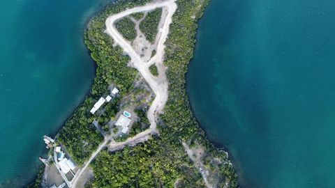 Located in Saint Philip. Opportunity to create your own personal “Dream Home” overlooking the Caribbean Sea Peaceful, Pristine, Private Tucked in a secluded environmentally protected cove on the North East coast of Antigua, we find Garde Point. A low...