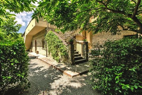 Tranquil 18th century country house situated on the rolling hills between Pisa and Florence. This ancient farm is surrounded by a 5-hectare park with olive groves and woods. Ideal for a quiet and relaxed vacation, for families as well as for couples....