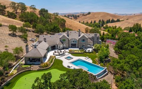 Luxury estate for sale| Blackhawk Country Club | California. At the easternmost point of the exclusive and gated Blackhawk Country Club, an incomparable estate awaits you. Stunning views of Mount Diablo and its rolling foothills stretch to the horizo...