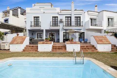 Discover this beautiful home set in the heart of the award wining village of La Heredia, Benahavís. This 4 bedroom property benefits from an elevated position within the village with views of the sea, village, golf, Gibraltar and Africa. On the entra...