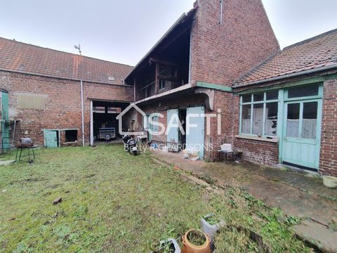 Ancien corps de ferme à rénover COMPLETEMENT. Idéalement situé sur la commune de Méricourt, à proximité de toutes commodités (centre ville, écoles, commerces, axes autoroutiers) Possibilité de créer plusieurs logements La première partie : 79 m2 habi...