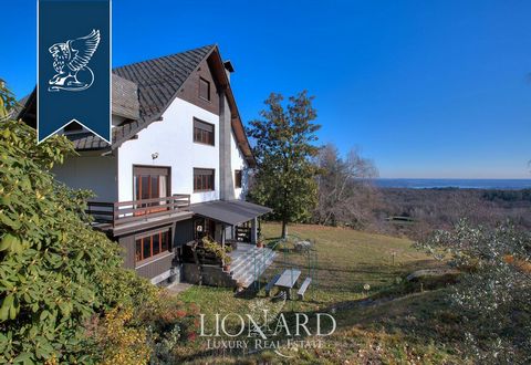 This property for sale, located in the province of Arona, in Montrigiasco, has a panoramic view of Lake Maggiore. Dating back to 1962, the property includes important fireplaces, stone stairways and marble floors. With a total area of 1.300 sq m, the...