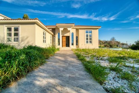 Beautiful brand new 3 bedroom house for sale in the village of Armou offering some of the best views of the Paphos and Timi coastlines. Located close to the countryside and on a large plot, it offers privacy from all sides. Armou is just 5 minutes dr...