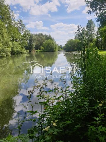 Venez découvrir ce coin de paradis situé à Éperlecques, idéal pour les amoureux de la nature et de la pêche ! Ce magnifique terrain de 5 592 m² est un lieu préservé où calme et sérénité sont au rendez-vous. Le terrain est arboré, offrant une atmosphè...