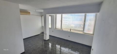 ⭐This property can be purchased on deferred payment through BIC without proof of income, even with a bad credit history! ⭐ 1167 per sq.m.! 175 000 ✔️g Varna, Trakia Winter Cinema, ul. The ✔️property represents: - on the first level with an area of 50...