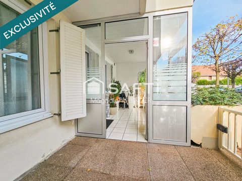 Gare à pied, entrée indépendante avec extérieur