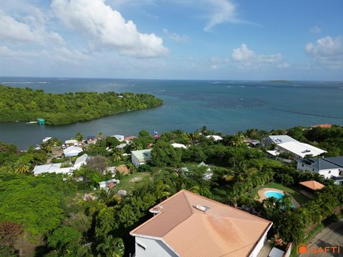 POINTE LAROSE SUD - VILLA D'EXCEPTION VUE MER LE ROBERT