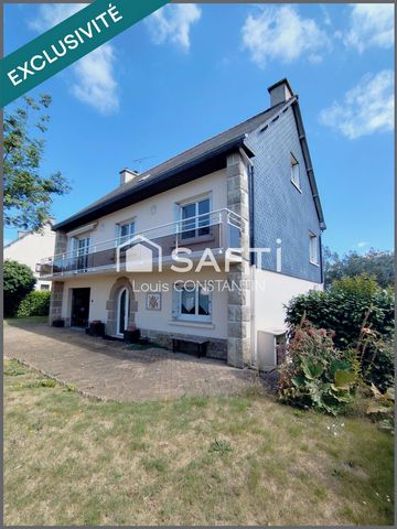 Maison familiale lumineuse sur 2 niveaux , avec 5 chambres et possibilité investissement locatif avec T1 au rdc sur terrain plus de 1000m2 avec dépendances et garages