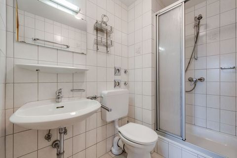 This bright and cosy apartment is located in a well-maintained apartment facility in a district of Lohberg. Enjoy the peace and quiet and discover pure relaxation. From the covered terrace you have a direct view of the Osser mountain and the Lamer Wi...