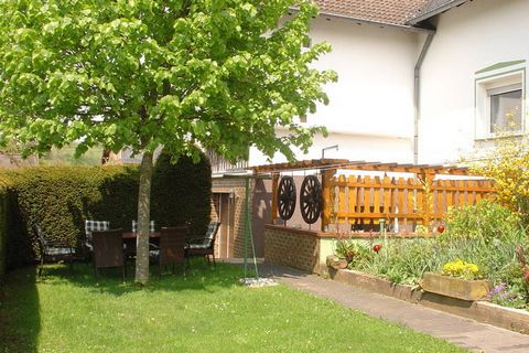 Stay in this 1-bedroom apartment in Wilsecker. Situated near a forest with views of the Kyll Valley it is ideal for a small family of 2 or couple to stay. It comes with central heating, shared garden, and barbecue. The scenic nature of this place wel...