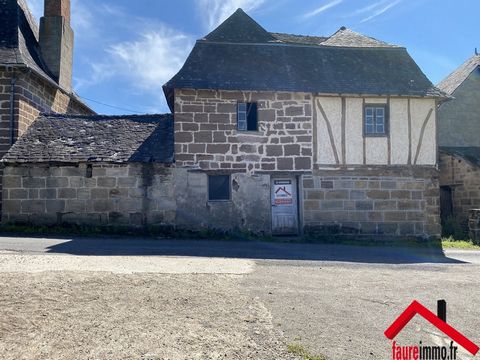 EXCLUSIVITY FAUREIMMO.FR/ Stone house to restore entirely with a large convertible area on a plot of about 500 m2 and 2 minutes from the village of Ussac and 7 minutes from the city center of Brive / Contact: ... ... /