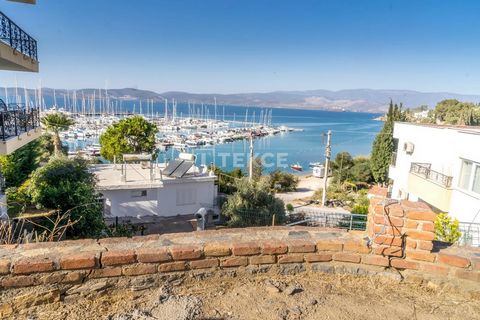 Panoramic Sea View Apartment Close to The Airport in Güllük Milas The apartment is located in Güllük, one of the most preferred regions by investors recently in Milas, Muğla. Güllük promises a tranquil life by the sea with its unique views, atmospher...