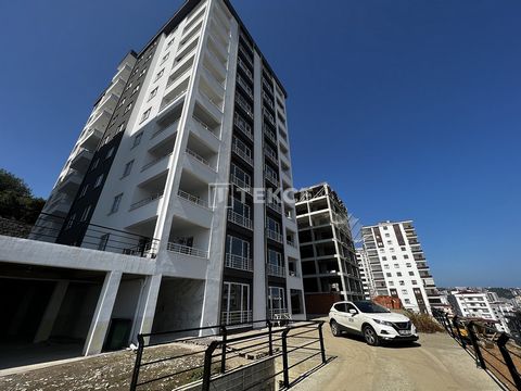 Bezugsfertige 1-Zimmer Wohnung im Dream Park Projekt in Yomra Trabzon Die stilvolle Wohnung befindet sich in einem weitläufigen Komplex im Sancak-Viertel in Yomra Trabzon. Sancak ist ein wachsendes Gebiet mit neuen und laufenden Immobilienprojekten i...