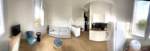 MegAgence is pleased to present to you this very beautiful studio of approximately 23m2 in the heart of the sought-after PETIT BOIS district in Toulon. In a very beautiful Art Deco style building from the 1940s. Located on the raised ground floor of ...