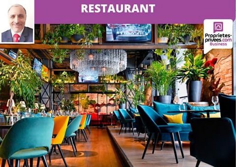 Secteur VILLENEUVE D'ASCQ - Morad MEZDOUR vous propose ce bar restaurant disposant de 2 salles pour une capacité de près de 70 places assises ( 125 m² ) et d' une terrasse de 25 places. Cuisine de plain pied de 40 m² entièrement équipée avec extracti...