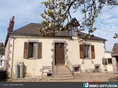 Mandate N°FRP141655 : Village house to renovate between Boussac and Montlu on, on a plot of 845 m2. Built on the basement, this allows you to have road side, a garage and a large cellar also serving as a boiler room. Garden side, on the ground floor,...