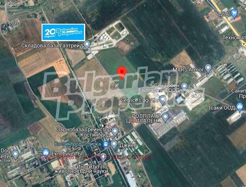 For more information call us at ... or 02 425 68 17 and quote the property reference number: Sfa 84076. Responsible broker: Viktor Vucheliyski We offer to your attention land with an area of 13 843 sq.m. The plot is flat, located on an asphalt road n...