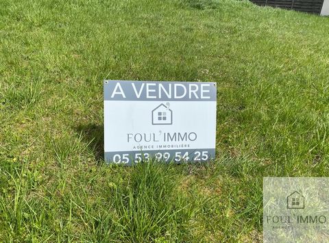 The agency FOULIMMO offers you exclusively, a building plot with a surface of 631 m2, located in a quiet area close to amenities. Soil study carried out. UC is positive. Possibility to acquire an adjoining plot. To see quickly.