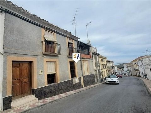 En el mercado por tan solo 41.000 euros. Esta casa adosada de 4 dormitorios está situada en el tradicional pueblo español de Fuente Tojar, cerca de la popular ciudad de Priego de Córdoba en Andalucía, España, y está a poca distancia en coche de los e...