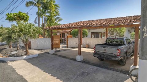 Welcome to your charming single-family home nestled in the highly sought-after neighborhood of Roy's Project, just minutes away from the picturesque town and stunning beaches of Pedasi. This meticulously crafted residence offers the perfect blend of ...