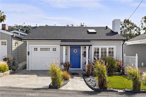 Coastal cottage in the heart of Laguna Village! Famed as the first home built on the block, this 1933 residence has been updated yet in keeping with the character and charm of it's original era. In addition, this R2 lot provides a Legal Duplex with a...