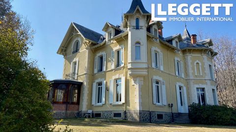 A12285 - New projects? Do you want to live in a castle? Here is a property that will not leave you indifferent! This stunning 19th century manor house, located at the gateway to the Ardèche, will enable you to make your dreams come true. With its 597...