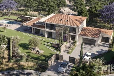 Set in the prestigious Domaine de Terre Blanche, Villa Augusta is the epitome of contemporary luxury. Currently under construction, this property is due for delivery in the second quarter of 2025, promising an upmarket, bespoke residence where every ...