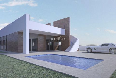 MODERN VILLA BETWEEN SEA AND MOUNTAINS Fantastic new built Villa built on a plot of 400m2 in Aspe. The villa has a constructed area of 140.17m2, on one floor, with a porch of 19.20m2, a living-dining-kitchen of 41.50m2, 3 bedrooms, 2 bathrooms, a gal...