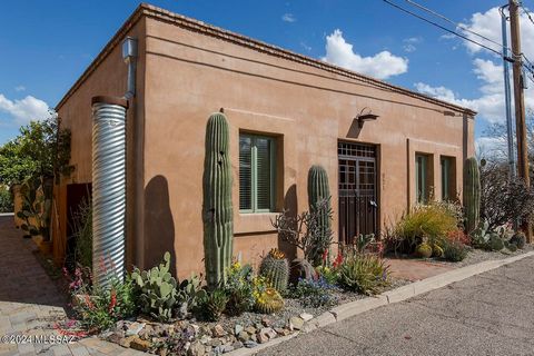 Gorgeous Barrio Santa Rosa home with all of the charm and Sonoran style of the barrios, but built in 2005. Modern styling, high ceilings, open floor plan, lots of light! The very definition of sanctuary, quality french doors open from almost every ro...