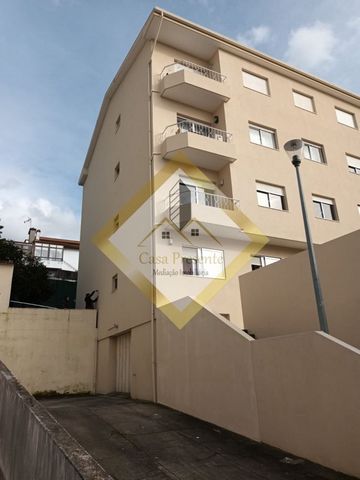 OPPORTUNITY FOR OWN HOUSING OR INVESTMENT FOR THE RENTAL MARKET If you are looking for.. . . 3 bedroom apartment RENOVATED; . With 2fronts . Living room with plenty of natural light . Furnished and equipped kitchen . 3 bedrooms . 2 full bathrooms . P...