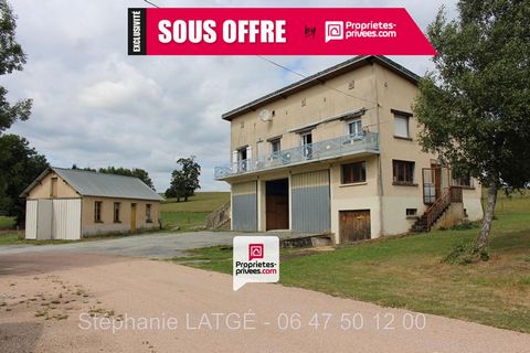 In the Municipality of Monestier Port Dieu (19), in a very quiet hamlet, Stéphanie LATGÉ, offers you, EXCLUSIVELY, this house of 133 m2 of living space. Fiber cement roof in good condition. All on a plot of 3145 m2 with trees as well as an independen...