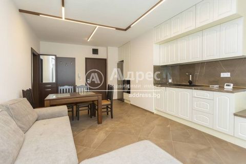 Fully furnished 3 bedroom apartment with an area of 88 sq.mm / 76 built-up area /, in kv. Krastova Vada, ul. The Hague. The apartment is located on the middle floor 3 of 6 in a brick building with excellent common areas and Act 16 of 2021. The layout...